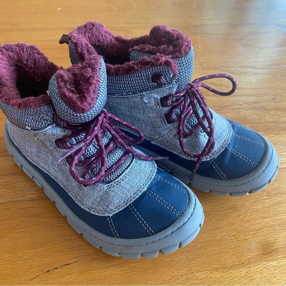 Winter boots Size 11 - Picture 1 of 6